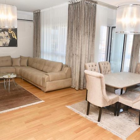 The Main Square Apartments บันยาลูกา ห้อง รูปภาพ