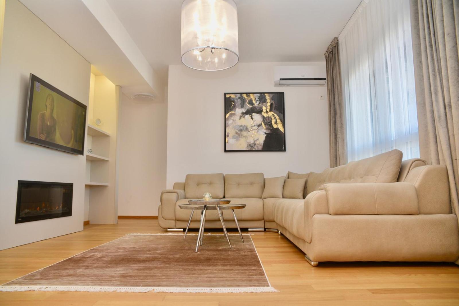 The Main Square Apartments บันยาลูกา ห้อง รูปภาพ