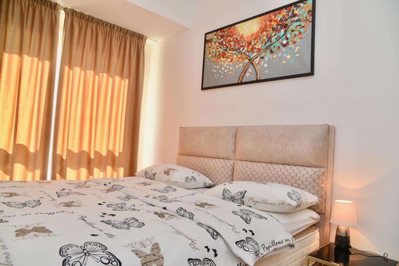 The Main Square Apartments บันยาลูกา ห้อง รูปภาพ