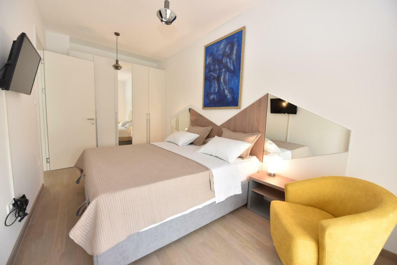 The Main Square Apartments บันยาลูกา ภายนอก รูปภาพ