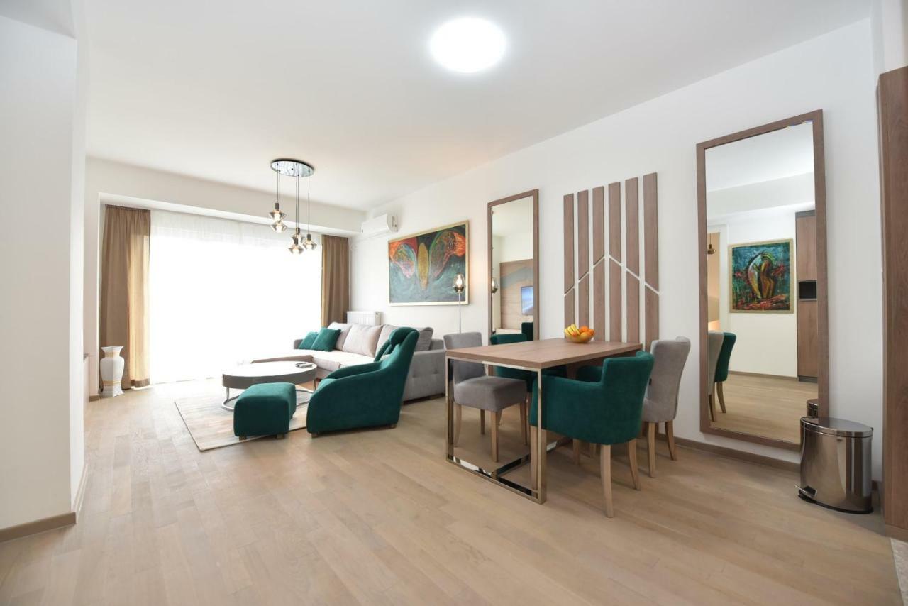The Main Square Apartments บันยาลูกา ภายนอก รูปภาพ